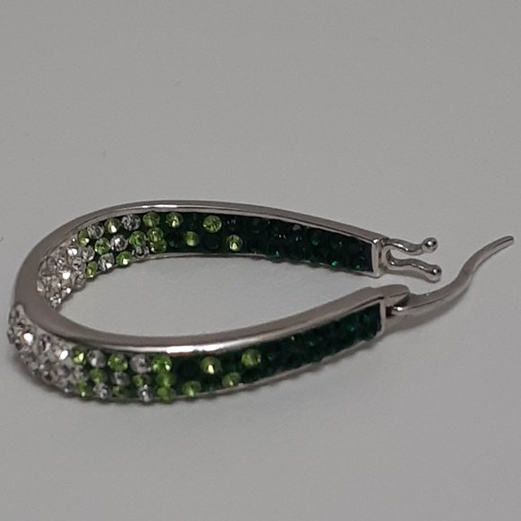 Unique, gorgeous emerald green color and clear crystal hoop earrings - Picture 1 of 3